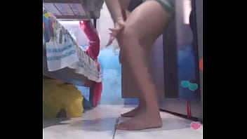Preview 2 of Indian Swathi Naidu - rebolando a raba
