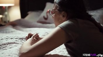 Preview 1 of Step Nan Sex - Jonh convince Gia Derza to fill and fuck her virgin ass to look over to see if she is really okay
