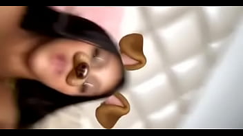 Preview 1 of Alia Raia - QUE BUCETA LINDA