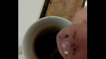 Preview 2 of Wife And Husband Muney Young Boy - Caf&eacute_ con crema