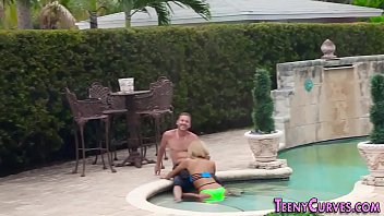 Preview 1 of Www Arambag Xxx Videos - Amateur blonde facialized after blowing