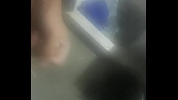 Preview 2 of Emi Lee Leaks - Paja en ba&ntilde_o