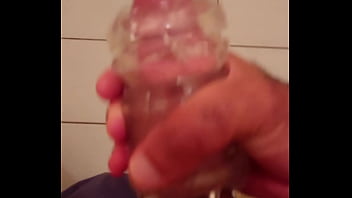 Preview 4 of Sister Sleep Creep Fuck Bro - Moi et ma grosse bite. Premi&egrave_re fois avec fleshlight