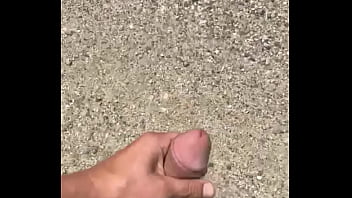 Preview 4 of Koni Sex - Masturbation en public caught