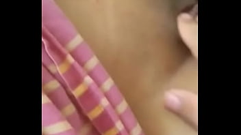Preview 3 of Krasiviy Sex Videos - Kenia &Aacute_lvarez mi novio me despierta toc&aacute_ndole y metiendo sus dedos