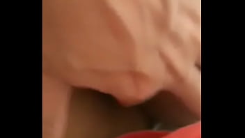 Preview 4 of Krasiviy Sex Videos - Kenia &Aacute_lvarez mi novio me despierta toc&aacute_ndole y metiendo sus dedos