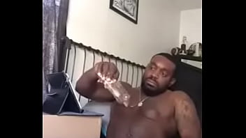 Preview 2 of Xxx Moyz - Black jizz so yummy