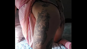 Preview 2 of Xxx Xxx Zxxx - Belle petite Emy Angel