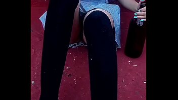 Preview 1 of Cristina Gave Handjob - SEXO PUBLICO,  COGEN en la ESCUELA,  ESTUDIANTE MEXICANA CACHONDA,  Parte 1