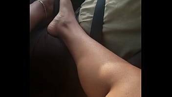 Preview 4 of Xxx Videos Alleta Ocan - SEXY FOOT JOB FROM MY BEST FRIEND