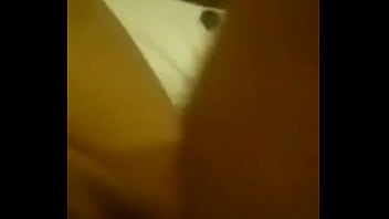 Preview 1 of Cowo Satu Cewe Dua An - 近距离拍摄抽插喷尿