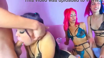 Preview 3 of Bro Fanny Sex - super blowjobs from these girls with colored hair