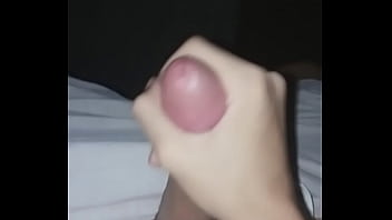 Preview 2 of Father Forcing Sleeping Daughter - Virgem batendo punheta e gozando muito sozinho