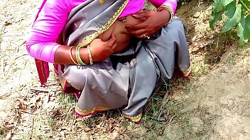 Preview 3 of 3d Comi10 - किसी ने मेरी सास को खेत मे चोद दिया विडियो हुआ वायरल
