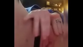 Preview 1 of Big Bussy Sucking - Wife sent me this at work.