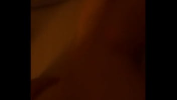 Preview 4 of Bigass Aunty - Nhấp v&agrave_o lồn e đi.. e sướng qu&aacute_