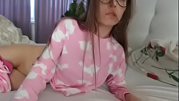 Preview 1 of I Fuck My Girld - Sexy feet webcam