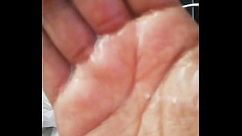 Preview 2 of Corie Rayvon - mano pegajosa uwu