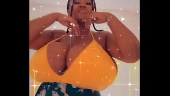 Preview 4 of Pornoxxx Graine Laismoi Gvepa - Linda slave my huge Brest ashawo dog