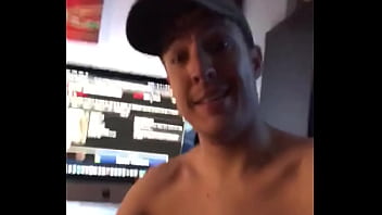 Preview 4 of Peludas Na Siririca Se Filmando - Verification video
