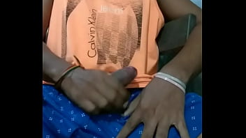 Preview 3 of Japanese Gramdfather Sex Video - Novinha cheio de tes&atilde_o