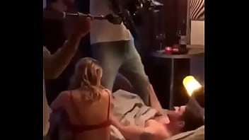 Preview 3 of Monkeyporn - putaria na quarentena