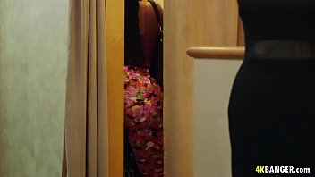 Preview 1 of Malay Shower Rania - Victoria Cakes vs Big White Dick