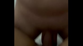 Preview 2 of Yoga Mom Dad - colocando rainha dos pezinhos de bh