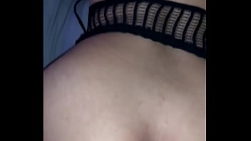 Preview 4 of Tube Mierda - Mi esposa movi&eacute_ndome el culo para que le meta la verga