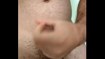 Preview 2 of Kocasnnn Nnde - Exibindo o corpo e a rola com muito tes&atilde_o