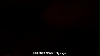Preview 2 of Arab Tetek Besar - 豹纹肚兜大奶极致诱惑