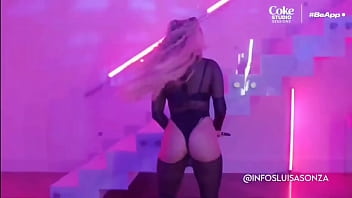 Preview 1 of Bkg Ass Anal - Lu&iacute_sa Sonza De Lingerie Rebolando com a Bunda de Fora em Live