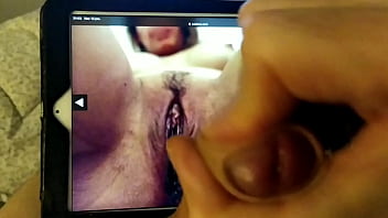 Preview 4 of Png Goroka Local Sex Videos - Enjoying and cumming watching Esposa Loirinha and friends