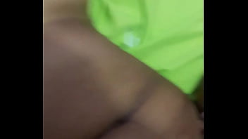 Preview 2 of Adel Bye - Fudendo casada mulata na quarentena