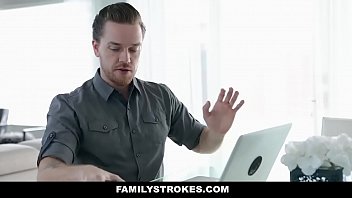 Preview 1 of Club Bouncer - FAMILYSTROKES - MY HOT HOT STEPSISTER GETS FUCKED