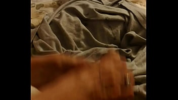 Preview 4 of Tern Porno - 2 hand wank ladys