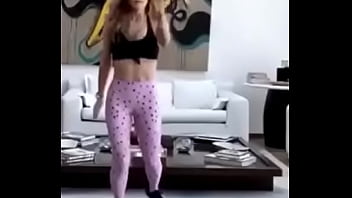 Preview 1 of Indian Jbri Sxx Hinde - Vanessa Huppenkothen ense&ntilde_ando las tetas