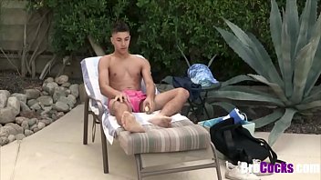 Preview 1 of Estim Pussy Fuck - Using Brother&#039_s Cream To Moisturize My Hole