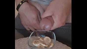Preview 2 of In School With Teacher - Icing for bananas