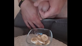 Preview 1 of In School With Teacher - Icing for bananas