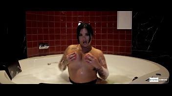 Preview 1 of Et The Pusy - DIVINE SINNERS || Hardcore Jacuzzi Sex and Deepthroat Fucking with Inked Damon