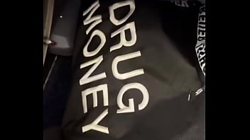 Preview 2 of Idean Dasi Video Sex - Flying with this bag is always a bold choice