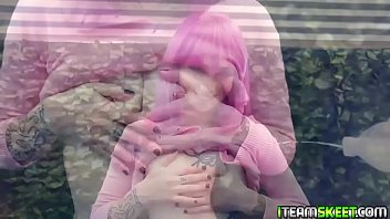 Preview 1 of Niomi Xvideo - Nympho teen Valerie Steele wants her tight pussy to get fuck more by this big cock hung