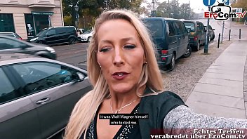 Preview 1 of Small Young Boy With Old Women - Deutsche Frau schleppt eine Frau ab zu einem Lesbensex EroCom Date