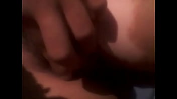 Preview 2 of Blazzer With Big Nipple - Jovencita masturb&aacute_ndose