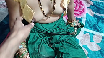 Preview 2 of Boy Suking Brest Milk - प्यारी भाभी को कमला पसंद खिला कर गांड़ मारली गांड़ सेक्स साफ हिंदी आवाज में