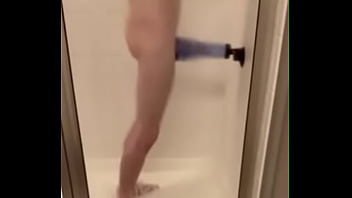 Preview 1 of Xxx Vedio Sani Liyn Com - Indo fuck sex toy in the shower