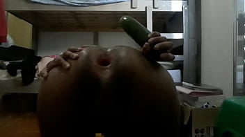 Preview 4 of Milf Ogyhd - Adoro ver meu cu aberto