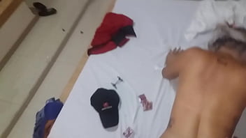Preview 4 of Pornxxxxxxxx - Comi a namorada do meu patr&atilde_o. Gordinha 2 kilos s&oacute_ de buceta