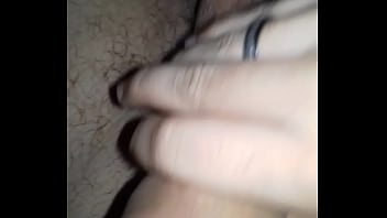 Preview 3 of Bugis Dp - Novinho batendo uma